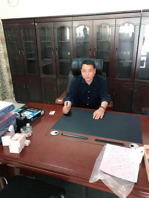 艺术家的第一张照片--福安婚介网