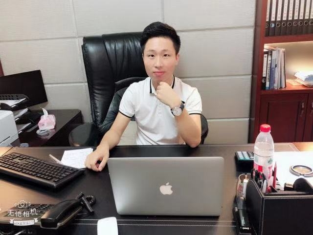 追梦的第一张照片--福安婚介网