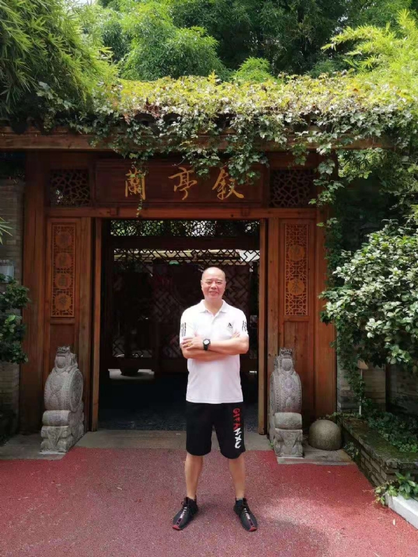 李国伟的第四张照片--福安婚介网