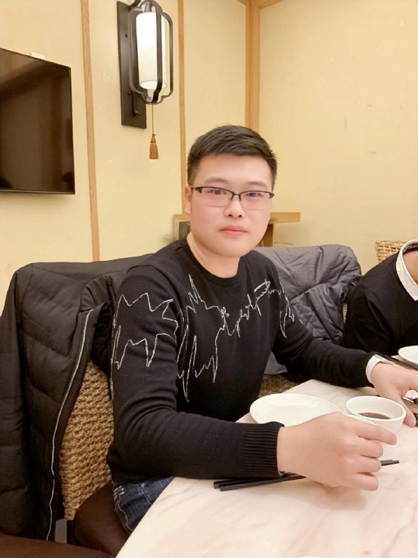YIDA的第一张照片--福安婚介网