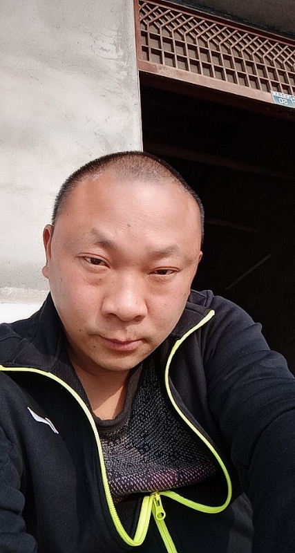 马克的第一张照片--福安婚介网