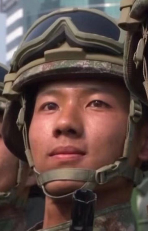 凤翼天翔的第一张照片--福安婚介网