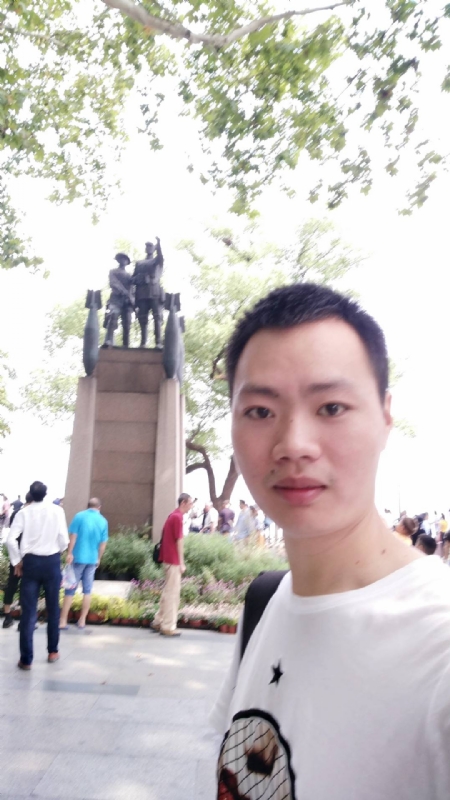 志东的第三张照片--福安婚介网