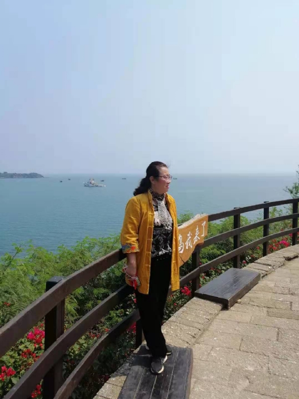 曦若半秋的第一张照片--福安婚介网