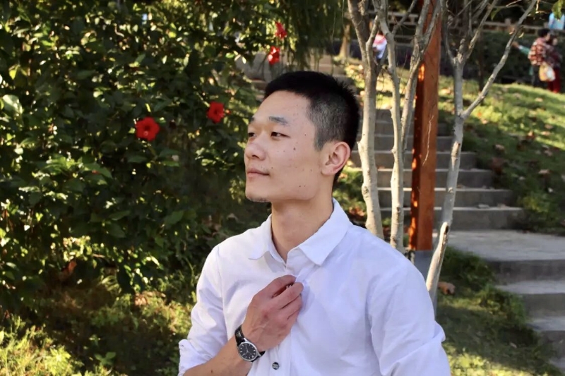 落落大方的第一张照片--福安婚介网