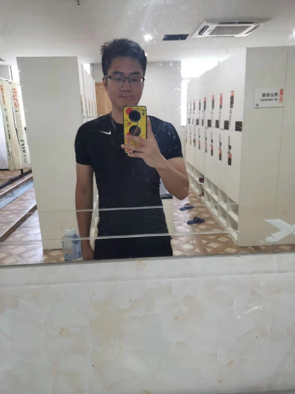 习惯发呆的第一张照片--福安婚介网