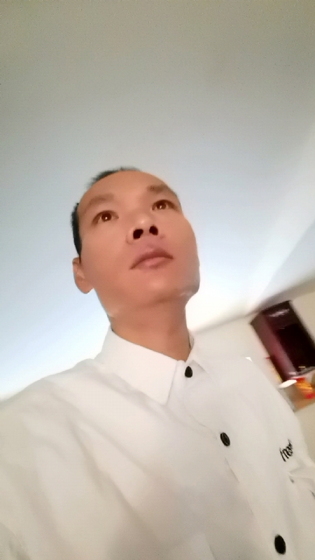 只影向谁去的第五张照片--福安婚介网