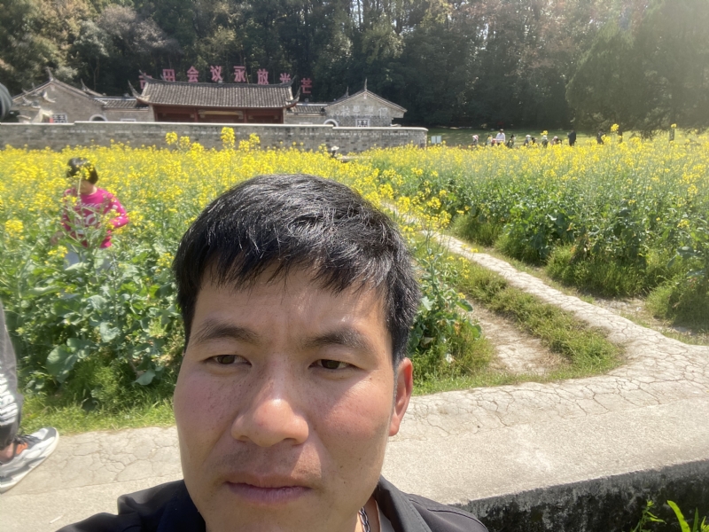 开心的第一张照片--福安婚介网