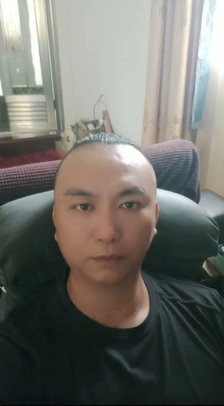 施逸森的第一张照片--福安婚介网