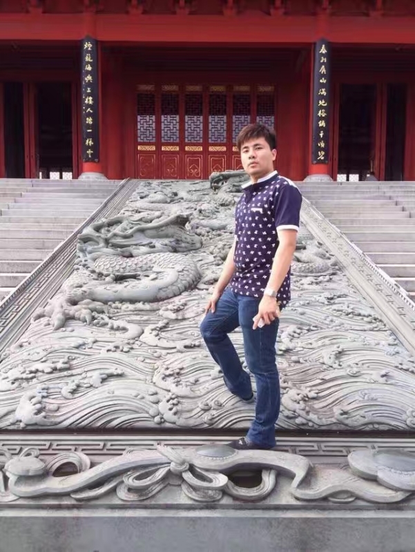 御龙氏的第一张照片--福安婚介网