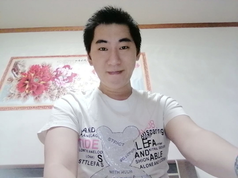 缘分天定的第一张照片--福安婚介网