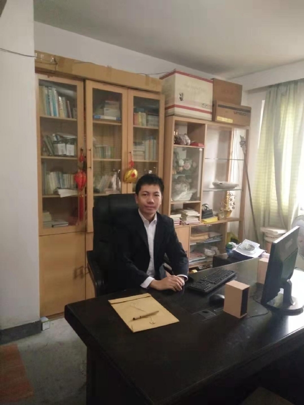 临冬城公爵的第一张照片--福安婚介网
