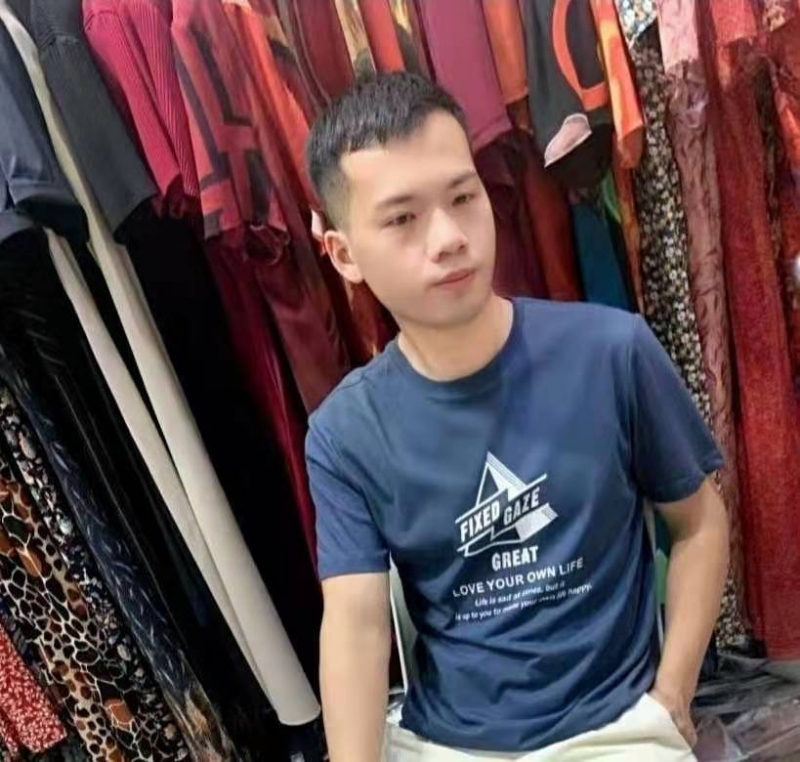 萃臻的第一张照片--福安婚介网