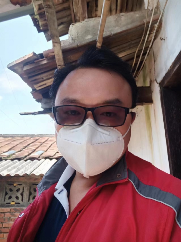 如影随形的第一张照片--福安婚介网