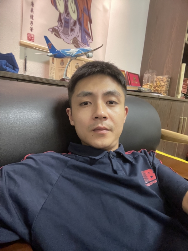 曾曾日上的第一张照片--福安婚介网